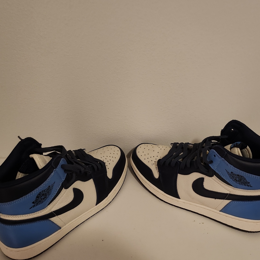 Nike Air Jordan 1